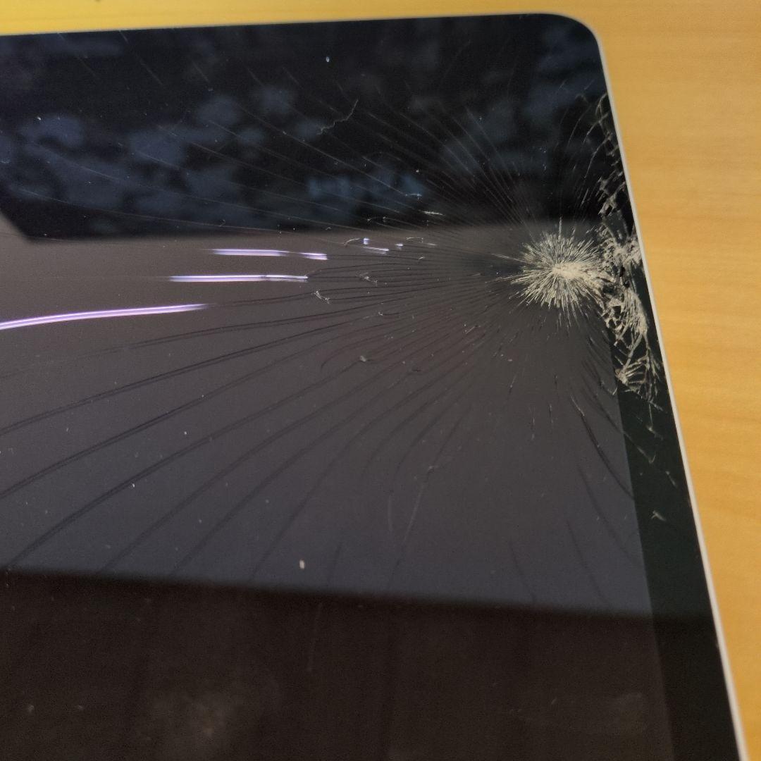 iPad Pro 12.9インチ 第3世代 64GB WiFi 画面割れジャンク