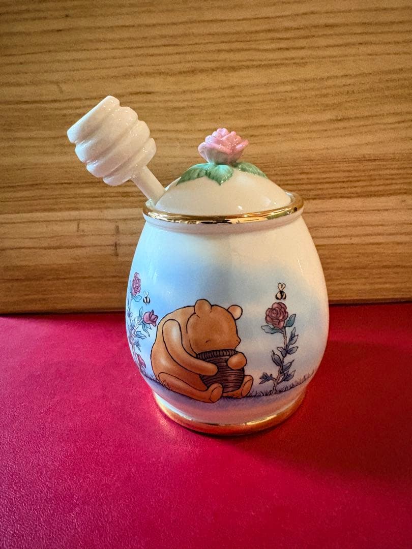 プーさんのハニーポット 陶磁器製
