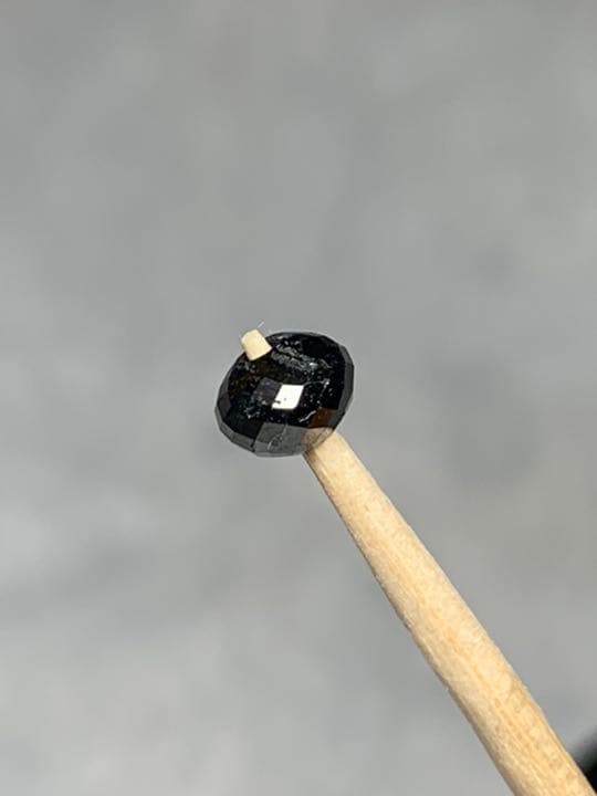 ブラックダイヤ2粒