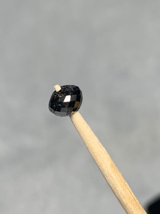 ブラックダイヤ2粒