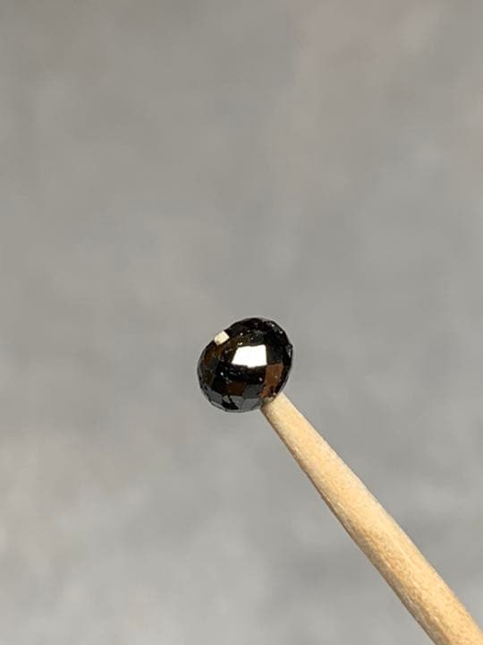 ブラックダイヤ2粒