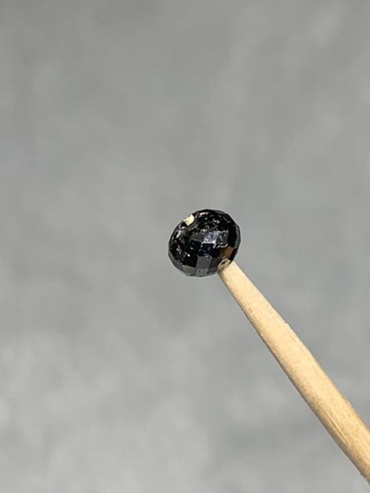 ブラックダイヤ2粒