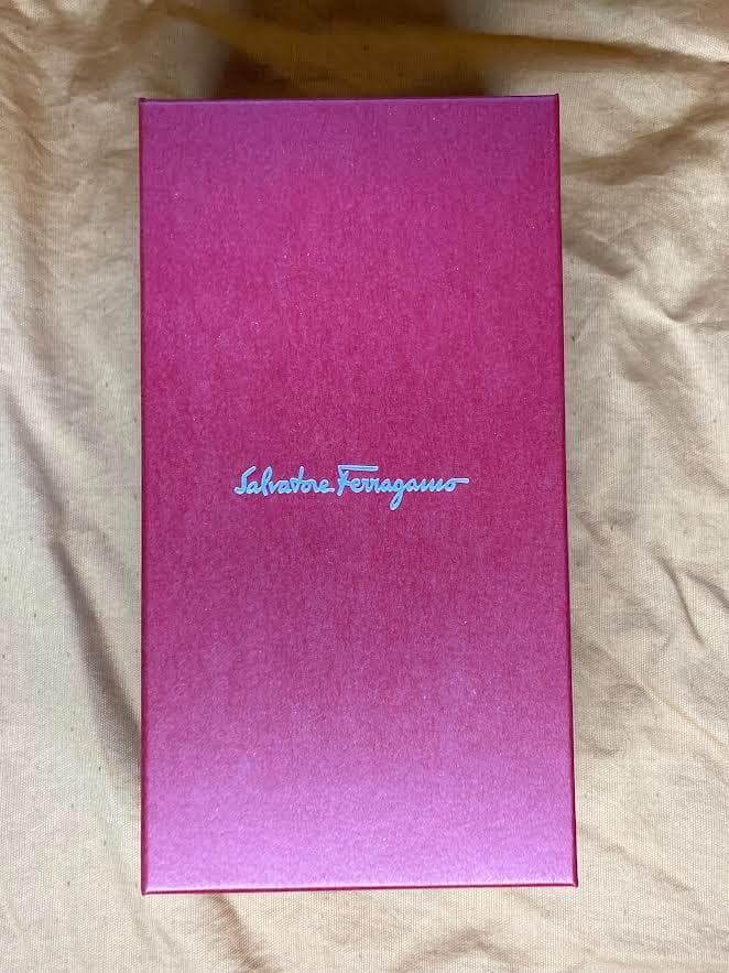 フェラガモ 24ボトルズ クライマボトル 非売品