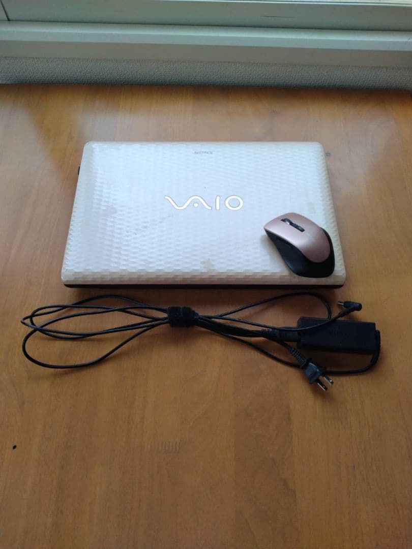 ピンクのVAIO Windows11office SSD480GBメモリ8GB