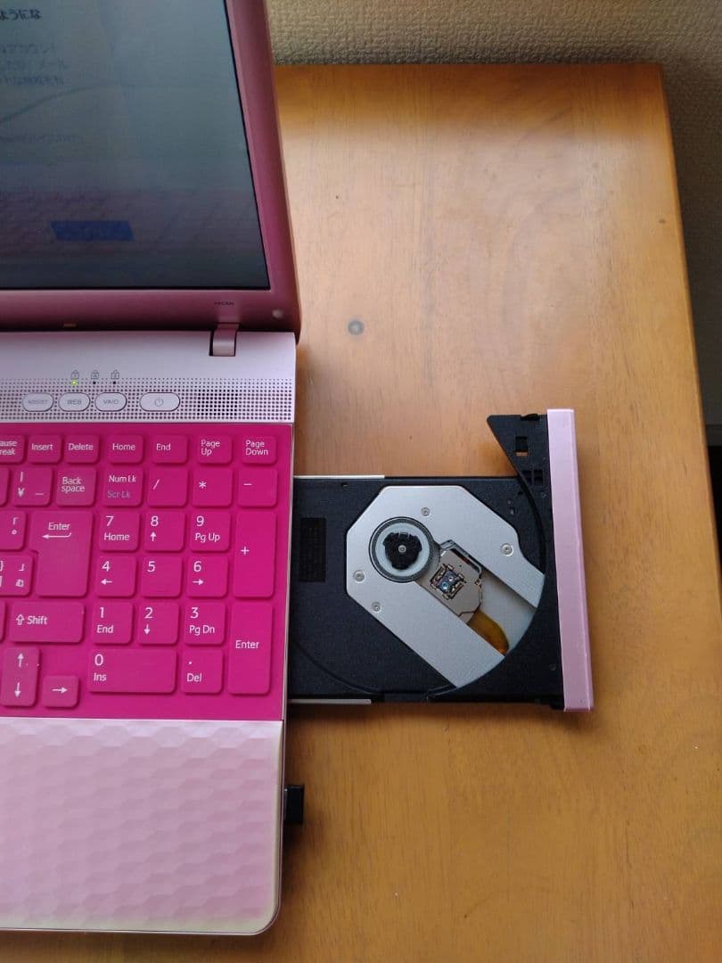 ピンクのVAIO Windows11office SSD480GBメモリ8GB