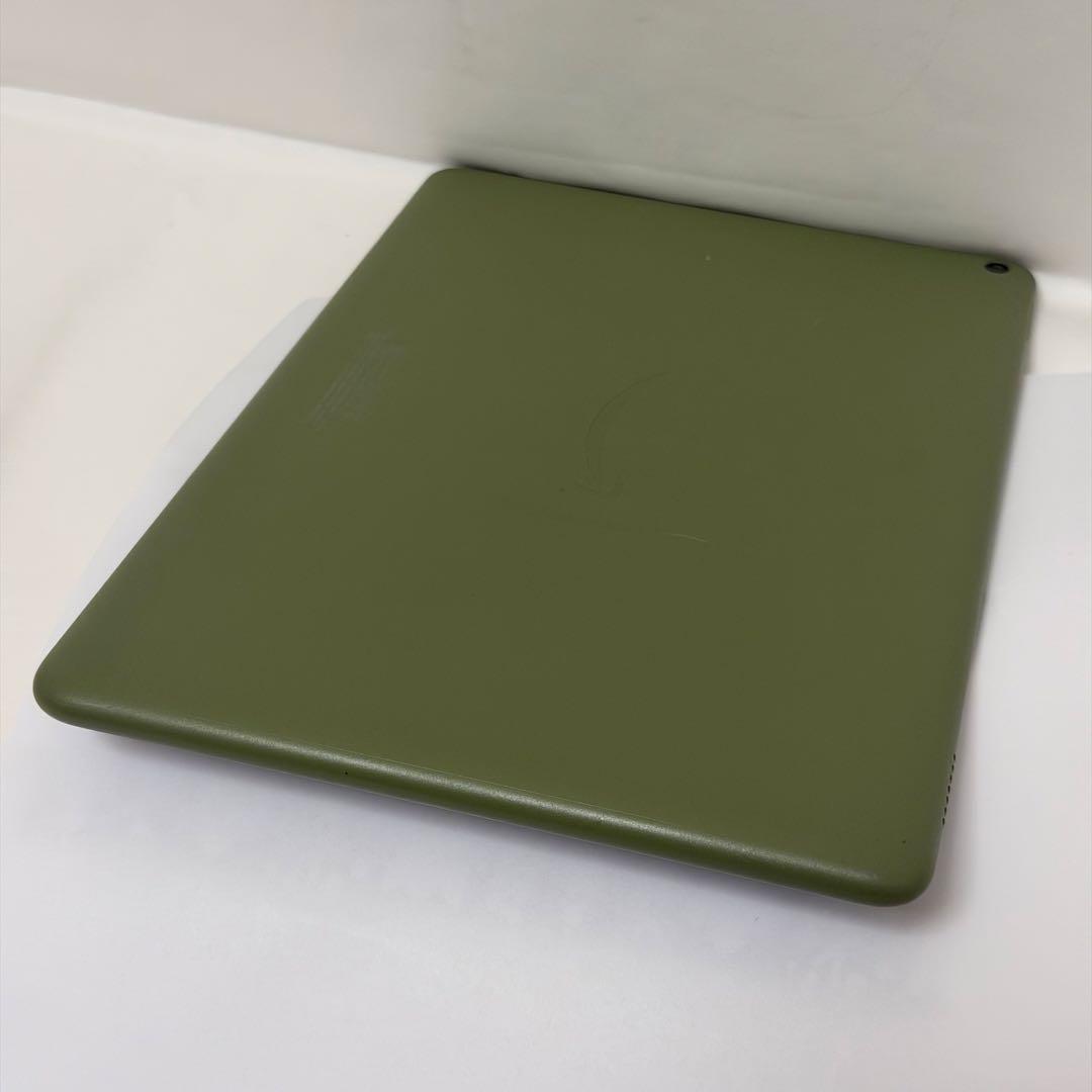 Amazon Fire HD 10 第11世代 32GB オリーブ 充電器付き