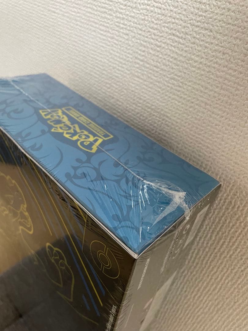 英語版 メガリザードンx ウルトラ プレミアム コレクション ボックス 新品