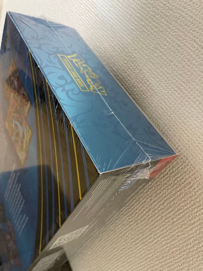 英語版 メガリザードンx ウルトラ プレミアム コレクション ボックス 新品