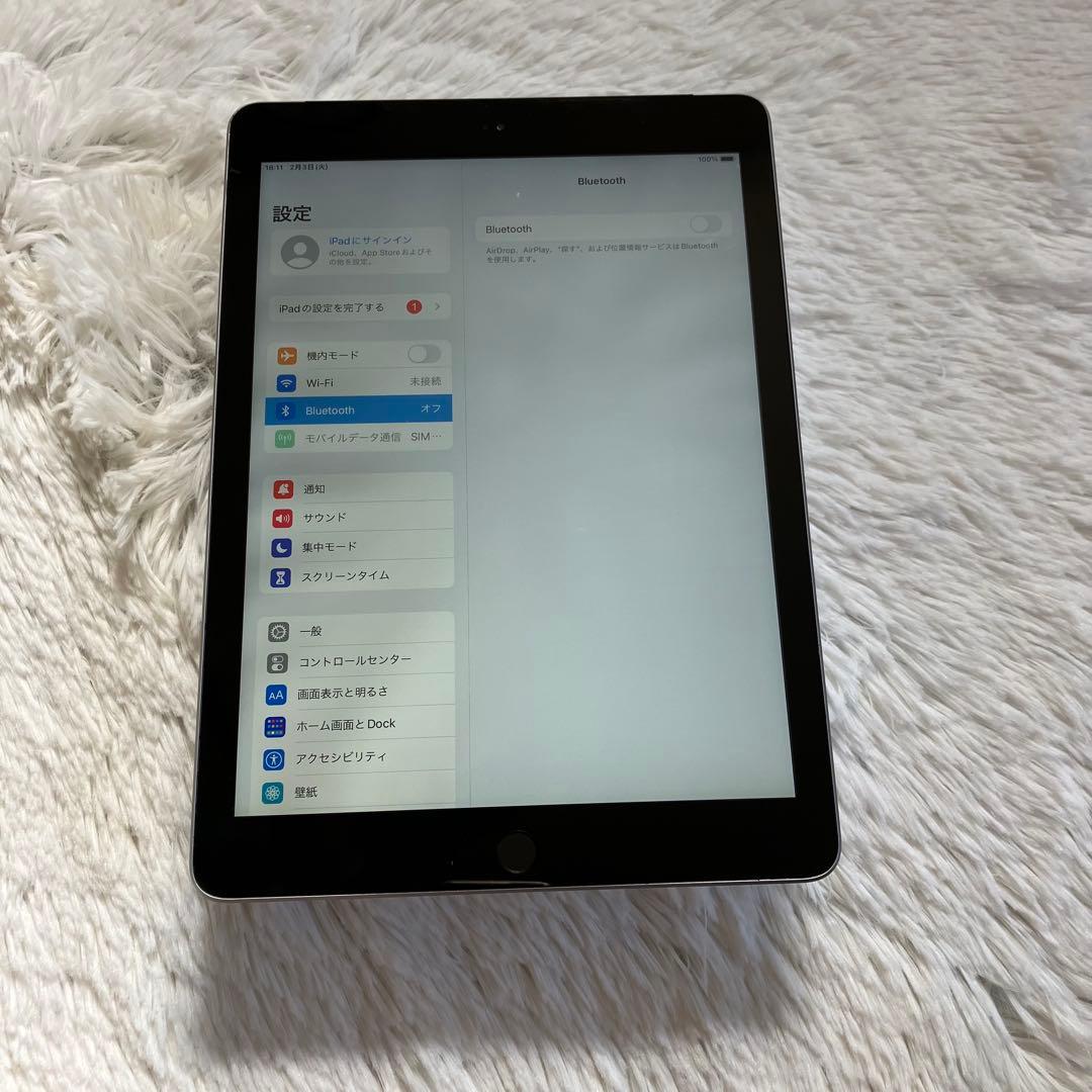 【完動品】iPad 第6世代 128GB SIMフリー 【すぐ発送】