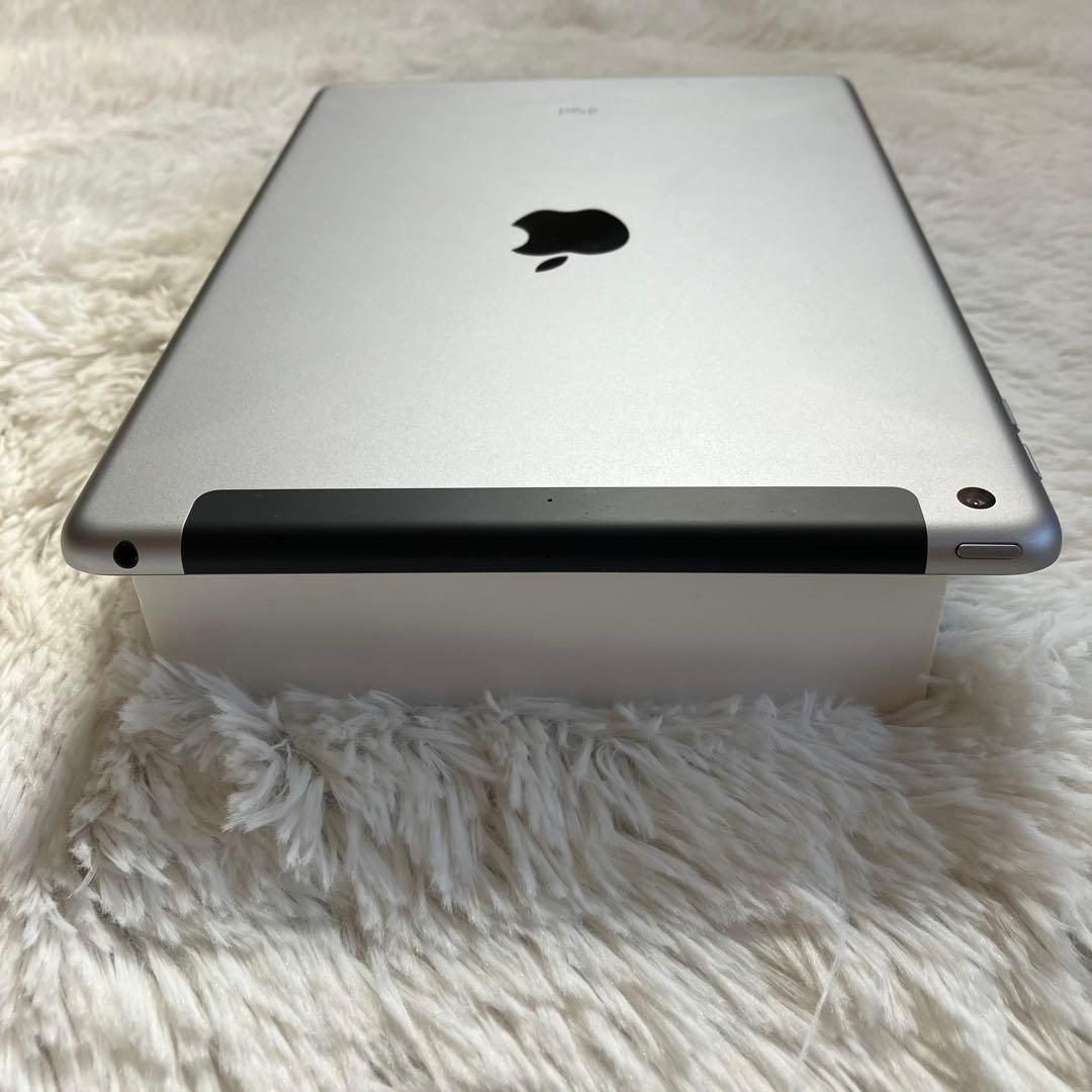 【完動品】iPad 第6世代 128GB SIMフリー 【すぐ発送】