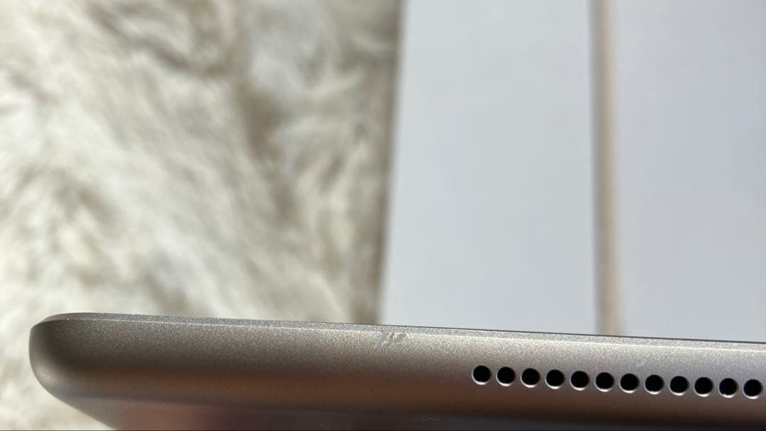 【完動品】iPad 第6世代 128GB SIMフリー 【すぐ発送】