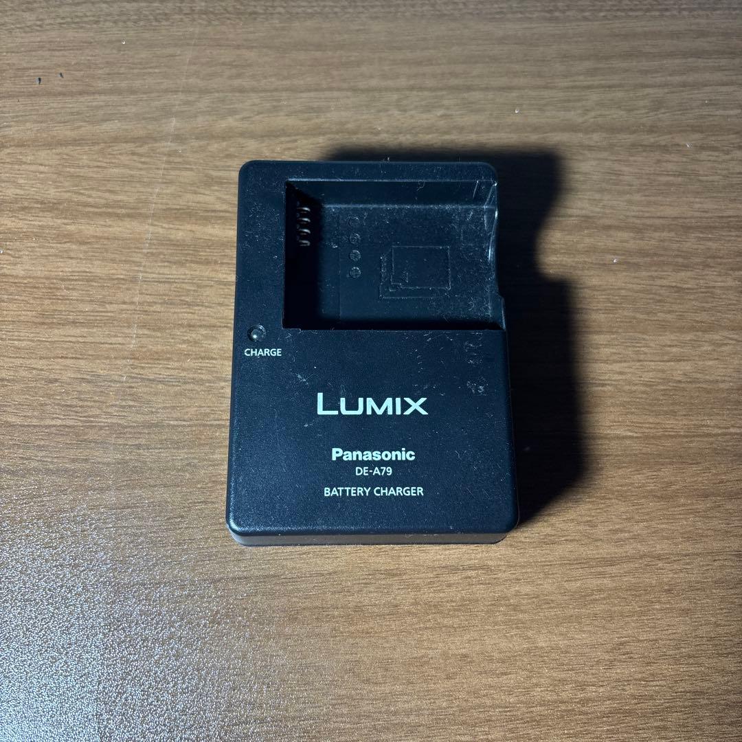 LUMIX DMC-G7Hミラーレスカメラ　ボディのみ