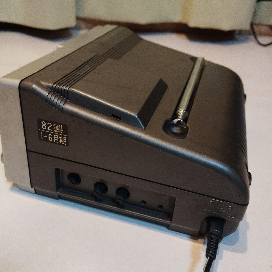 1982年　車用白黒　ナショナルカーテレビ　ブラウン管テレビ