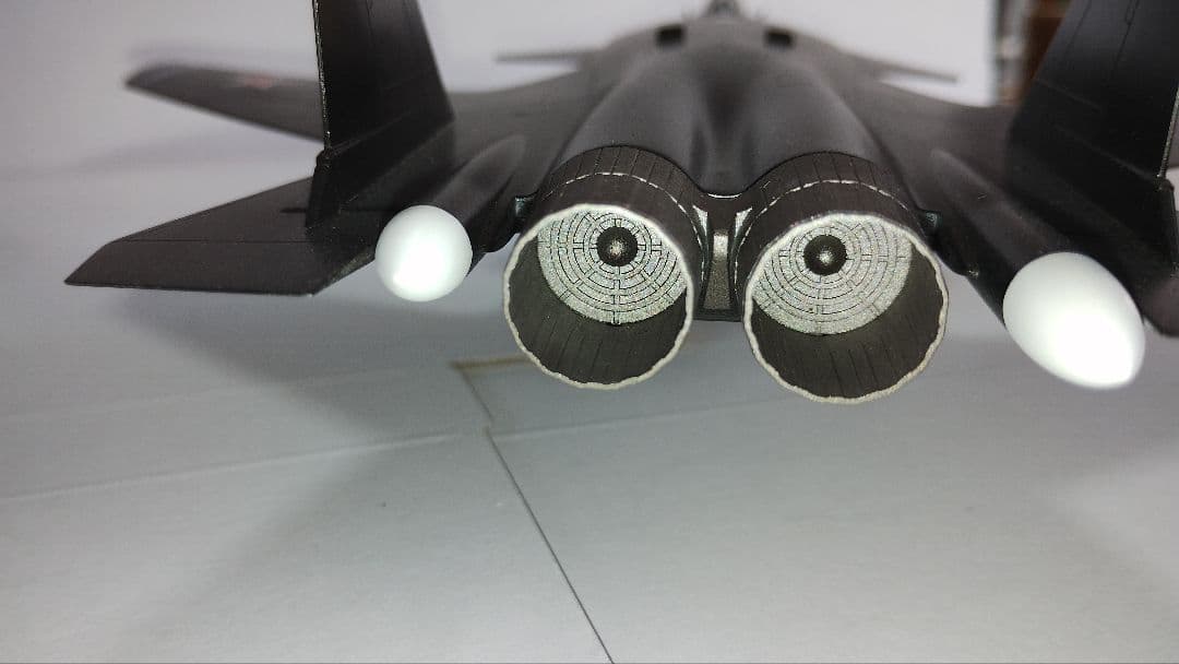 プラモデル完成機　1/72　Su-47ベルクート