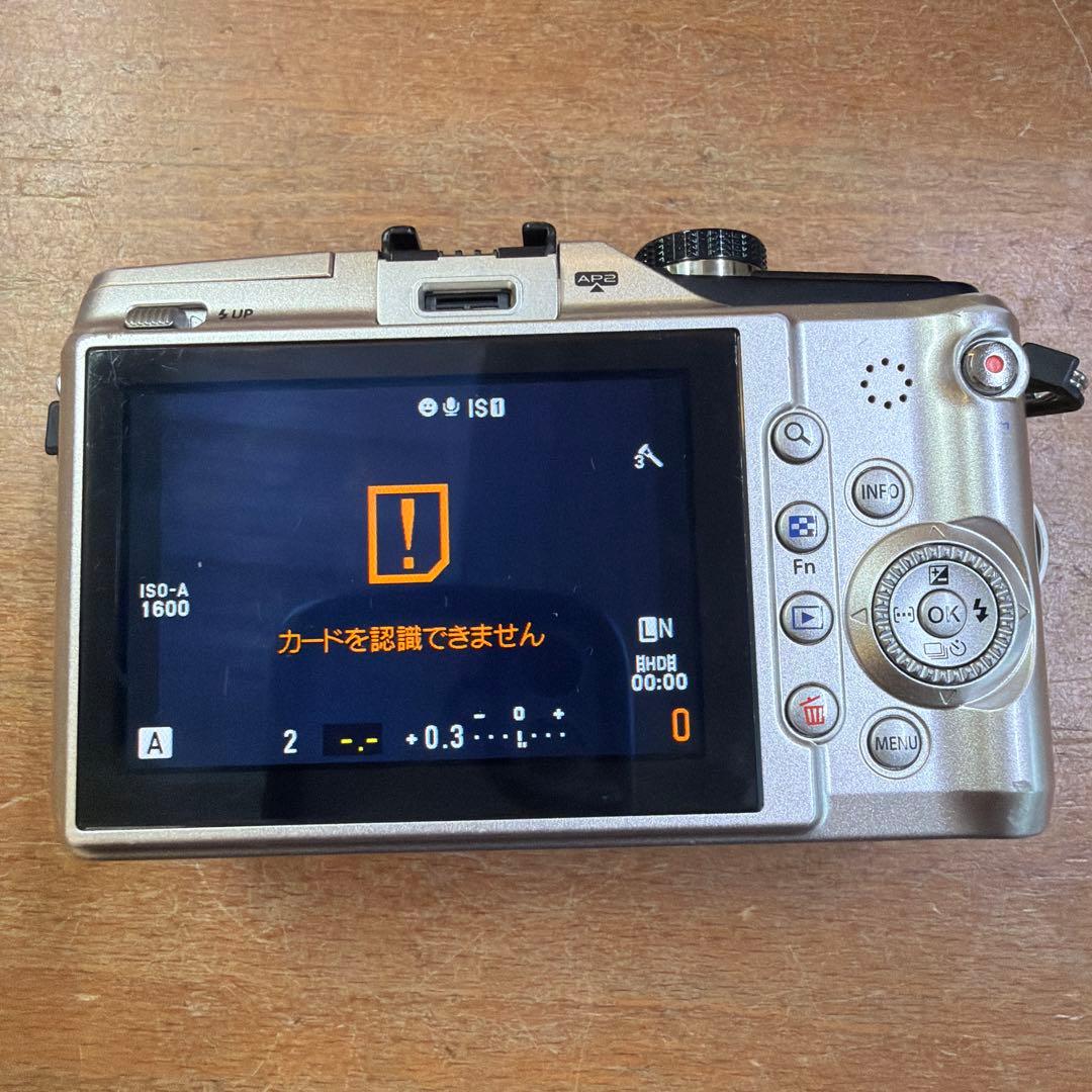 OLYMPUS PEN E-PL-2ミラーレスボディーのみ