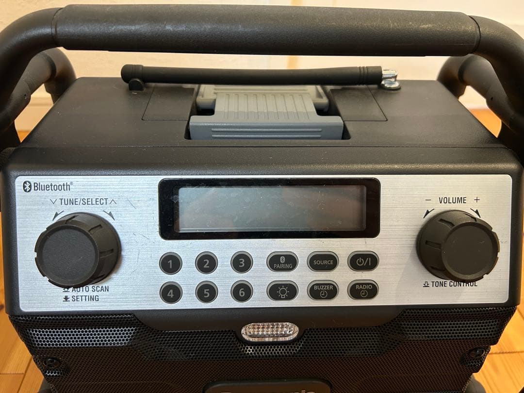 パナソニック　充電ラジオ & ワイヤレススピーカー デュアル EZ37A2