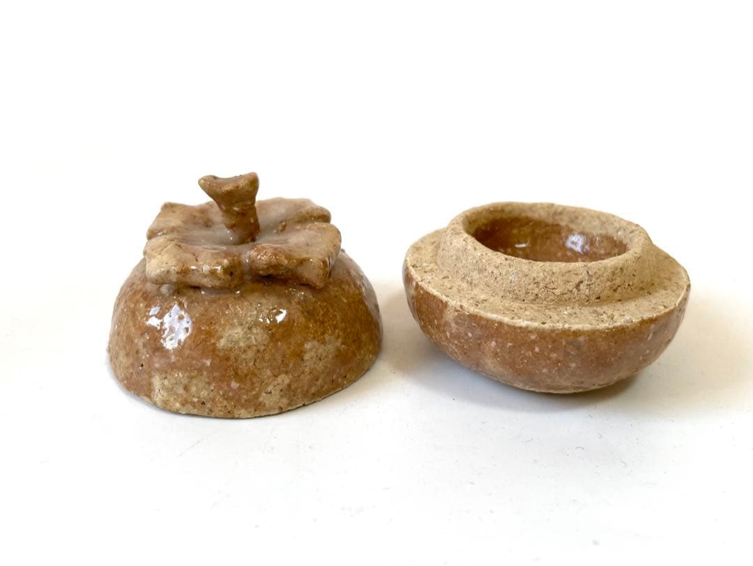 作家物　陶芸家　作者不明　三輪休雪　？　萩焼　萩香合　香合　蜜柑　柿　箱なし
