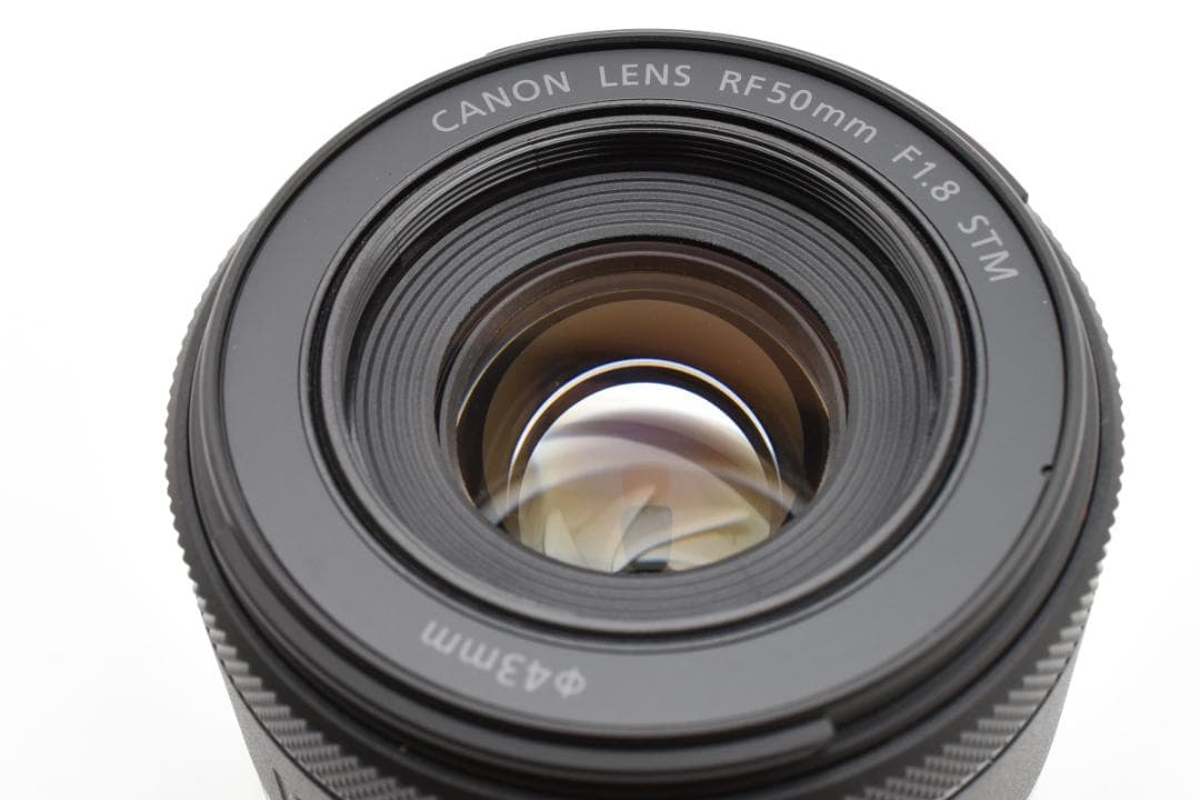 【美品】キャノン Canon RF 50mm F1.8 STM
