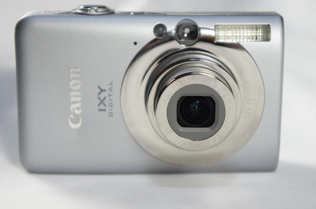 キヤノン IXY DIGITAL 110IS [シルバー] PC1355