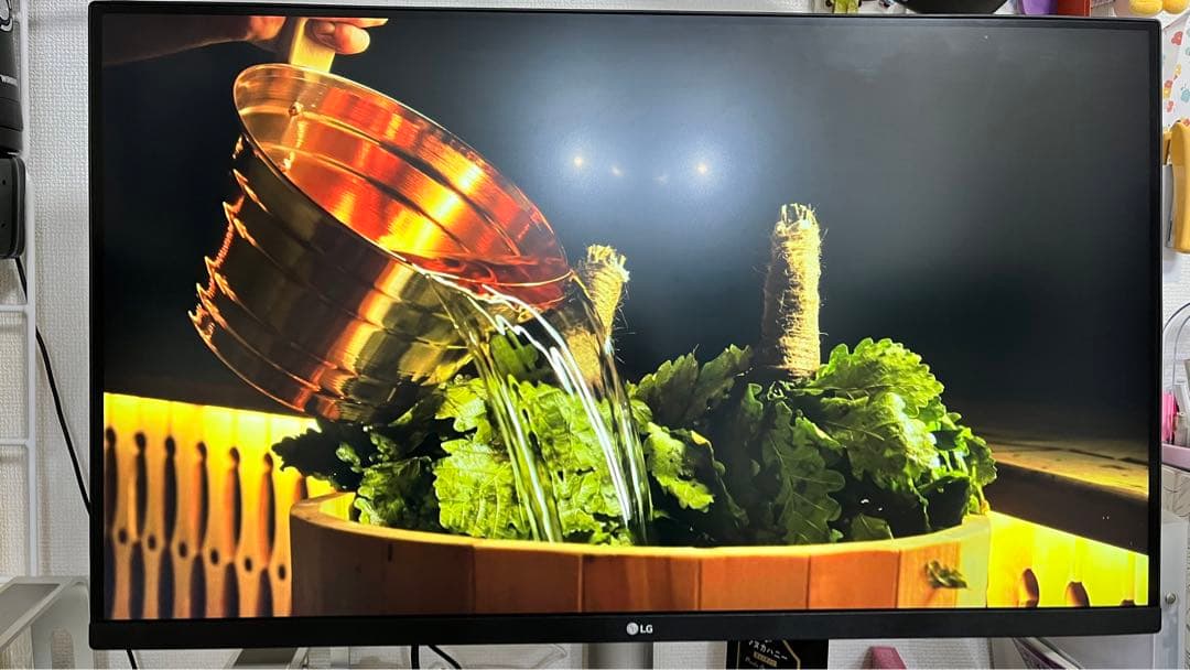 ディスプレイ・モニター本体 LG 32UN650 4k monitor