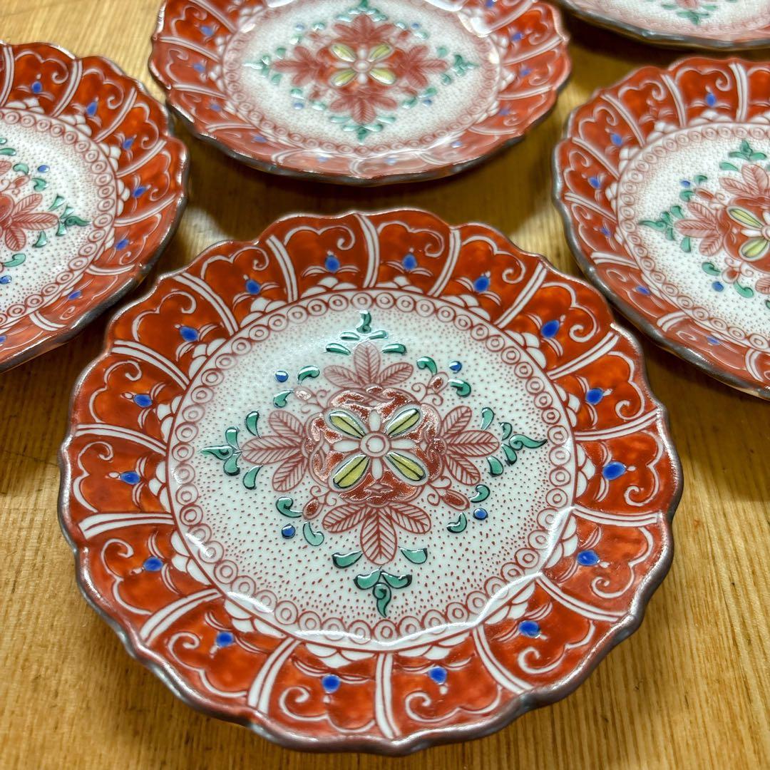 九谷焼　角福　飯田屋　赤絵　3.5号皿揃　小皿　豆皿　銘々皿　直径10.5cm