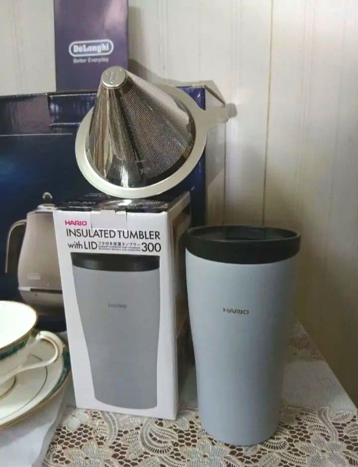 デロンギ 電気ケトル　ハリオ タンブラー　ノリタケ カップ＆ソーサー　ドリッパー