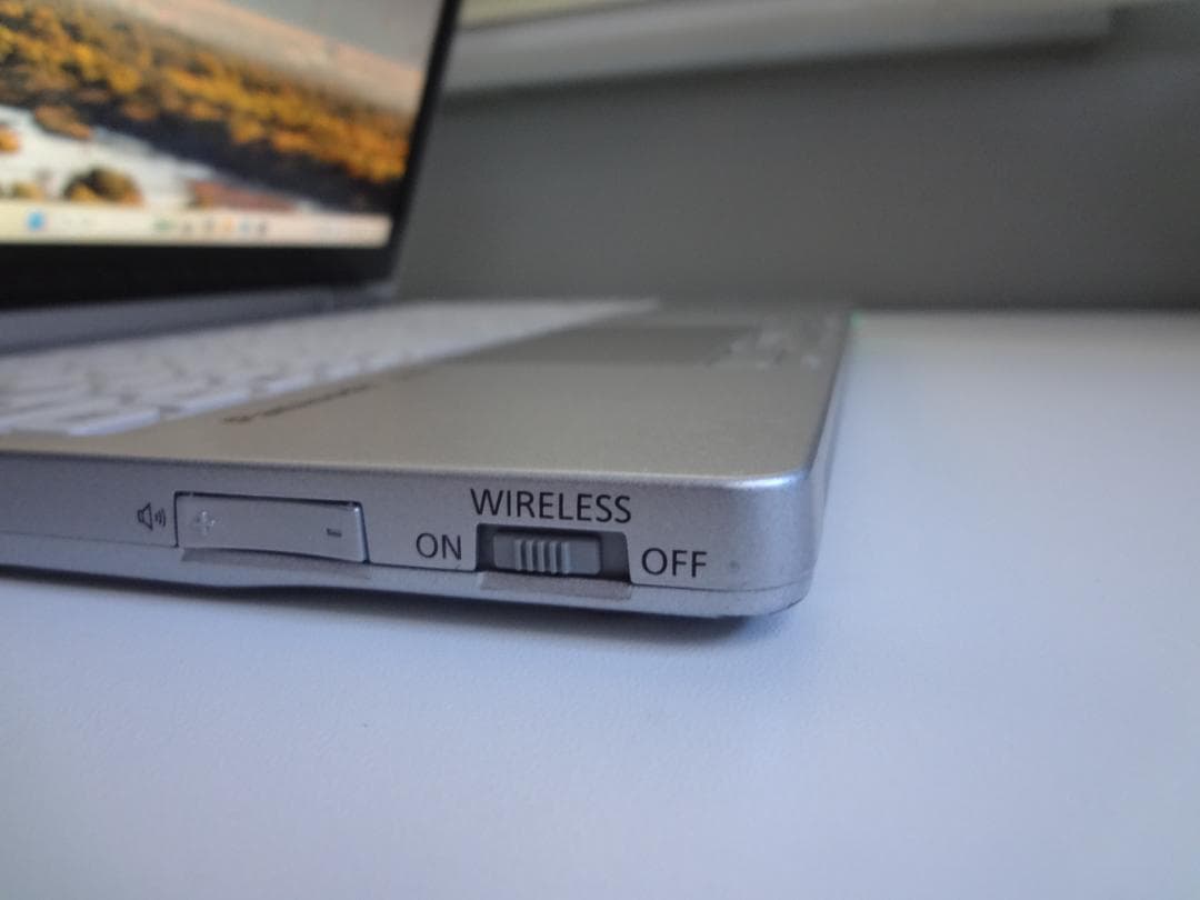 Let's note CF-RZ6 10インチ 高解像度 SSD256