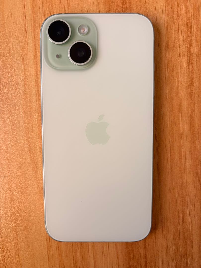 Apple iPhone 15 グリーン 本体