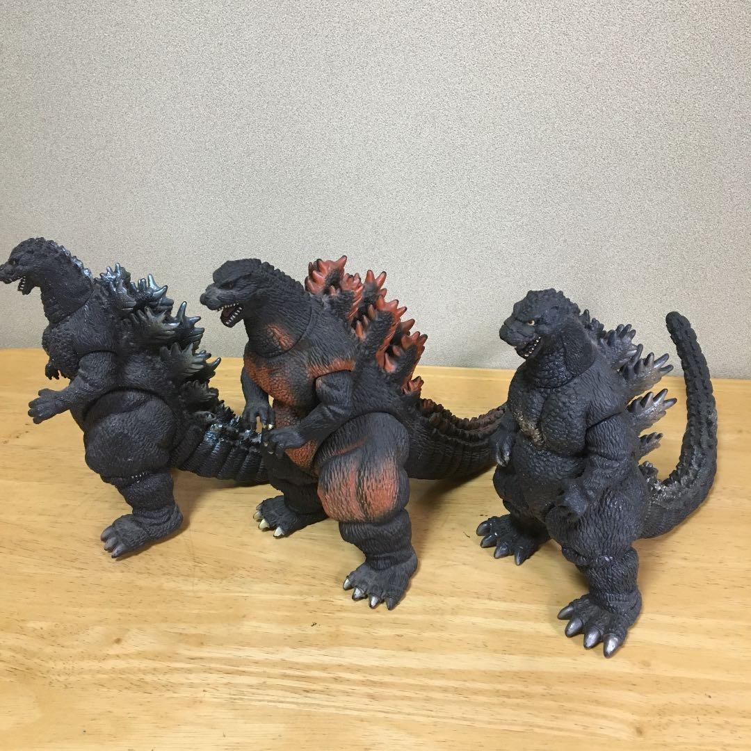 ゴジラ フィギュア バンダイ JAPN