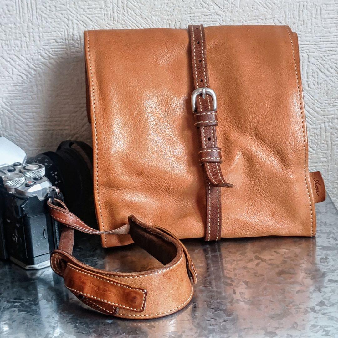 希少 Acru ホースレザーロールカメラケース　アクリュ