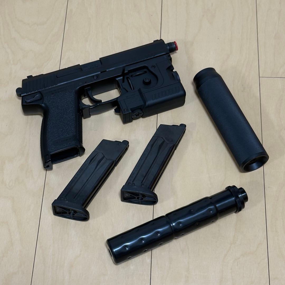 東京マルイ SOCOM Mk23 フルセット マガジン2本 サイレンサー2本