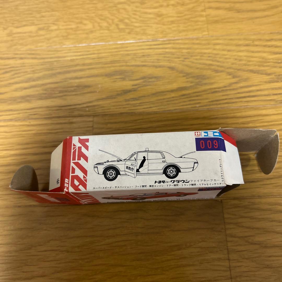 トミカダンディ ダイキャスト トヨタ ニュークラウン ファイアチーフカー