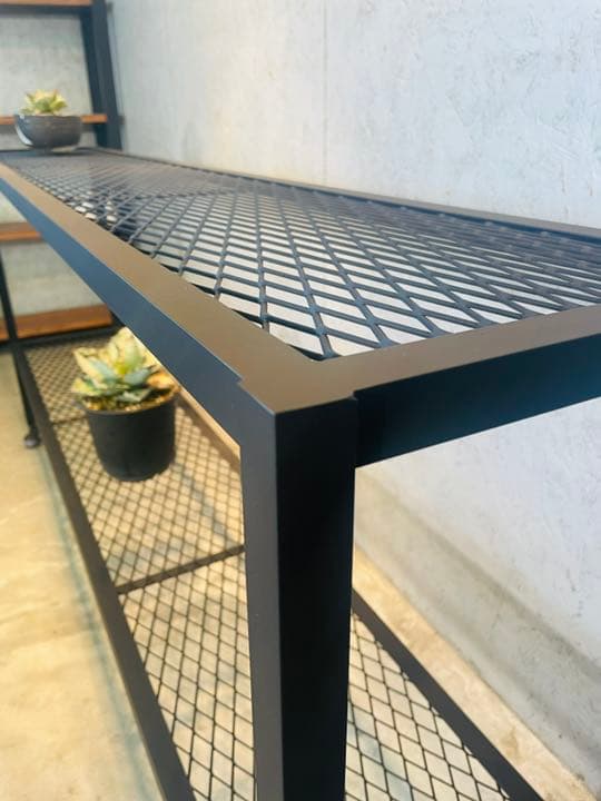 フルオーダー　ボタニカルラック　店舗什器　塊根植物や店舗のディスプレイなどに