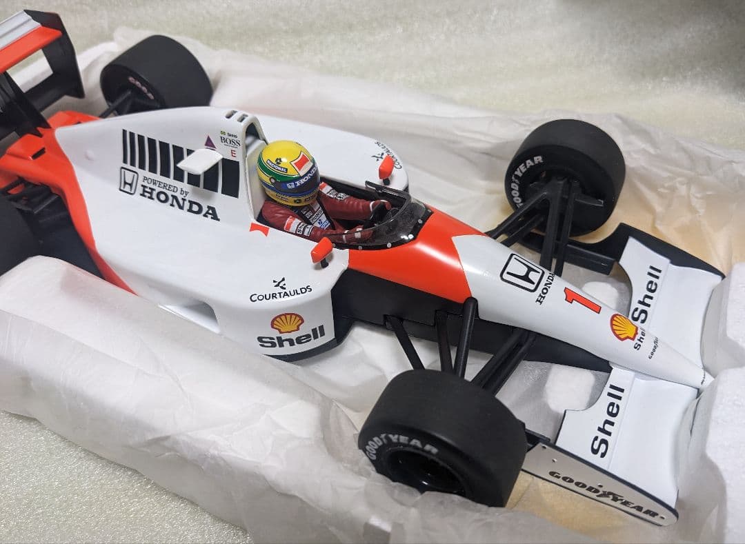 MINICHAMPS ミニチャンプスMcLaren Honda MP4/6