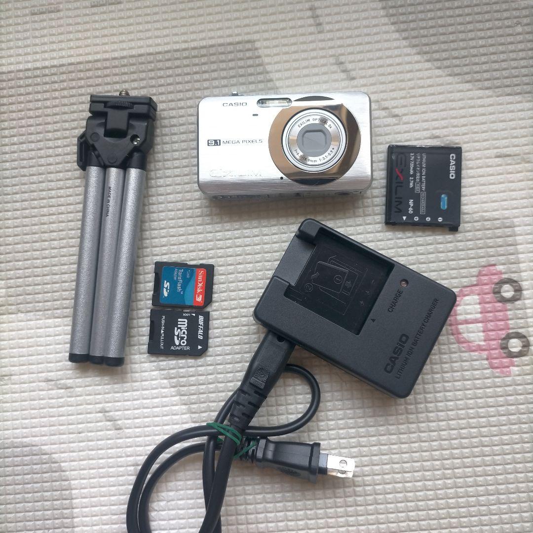 CASIO EXILIM 9.1MP デジタルカメラ