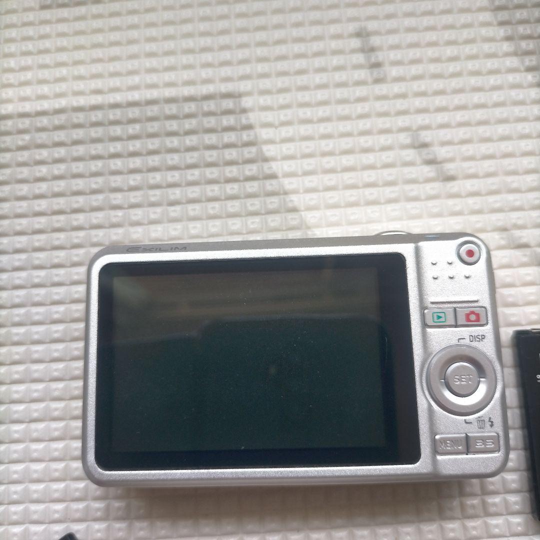 CASIO EXILIM 9.1MP デジタルカメラ