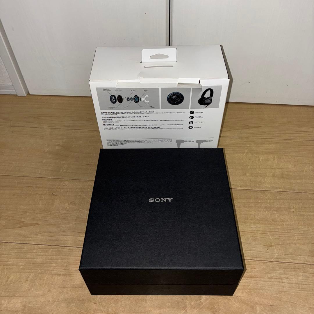 SONY　MDR-1AM2　美品　動作確認済み　外箱付き　ブラック