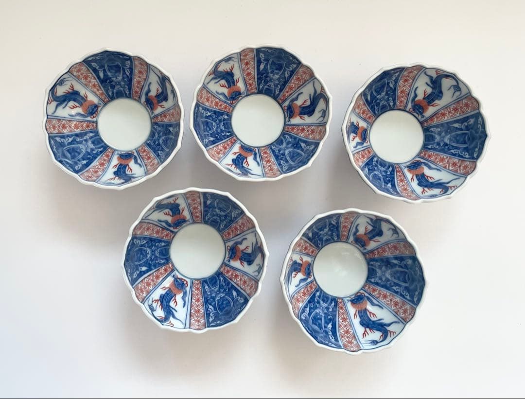 間取り龍赤絵地紋輪花小鉢 5点セット