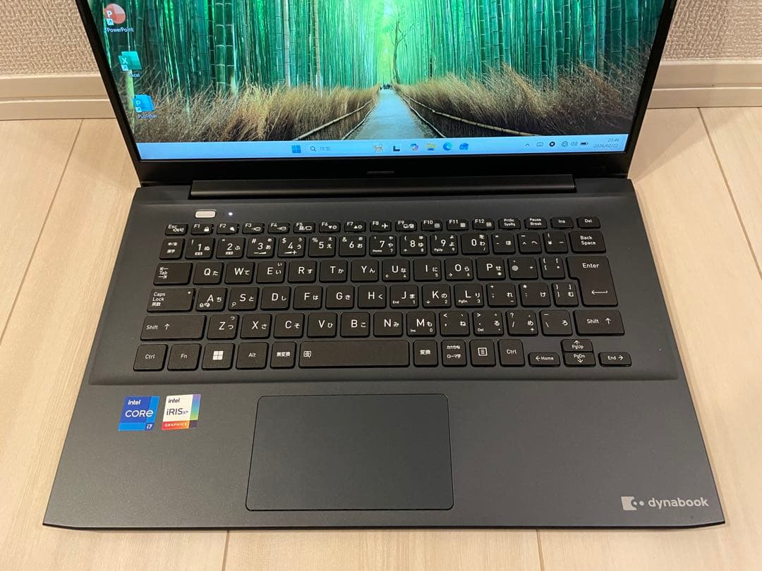 Dynabook P1M8XNEL i7 13世代 512GB Office