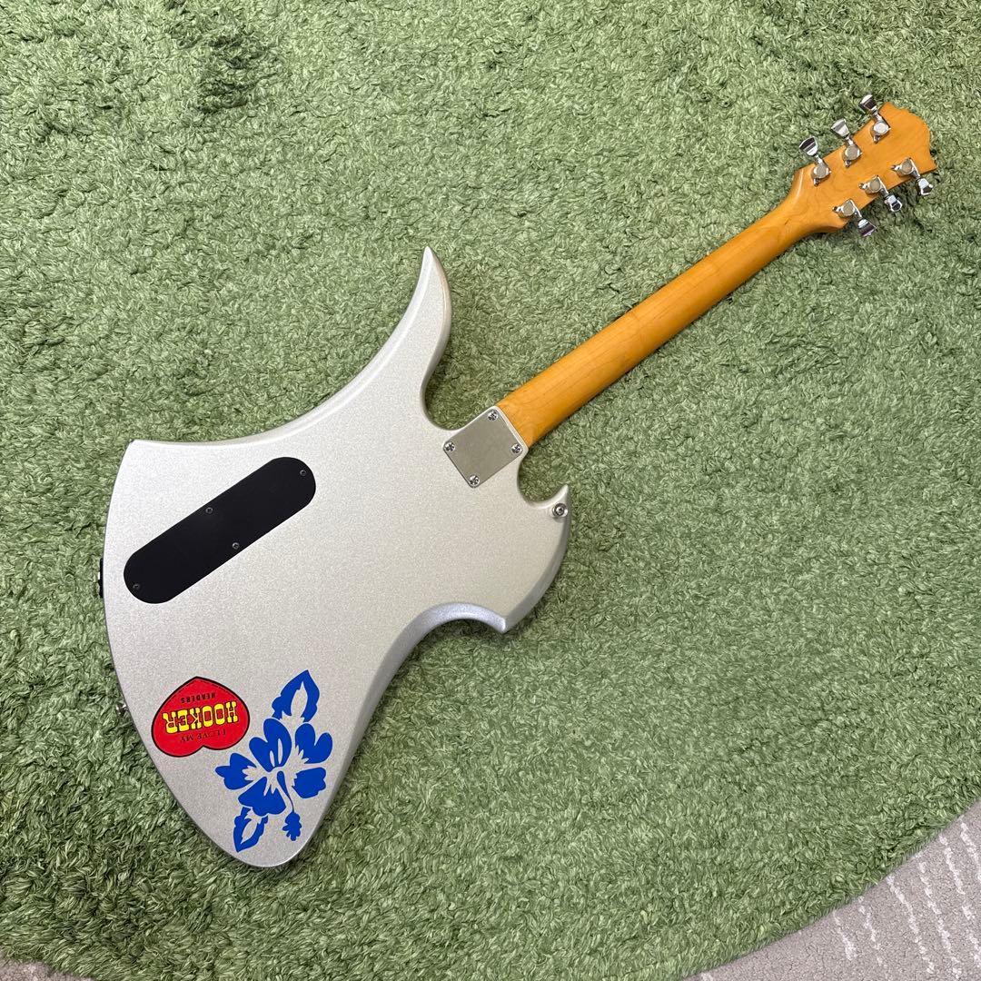 モッキンバード　エレキギター　シルバーグリーン　ケース付き