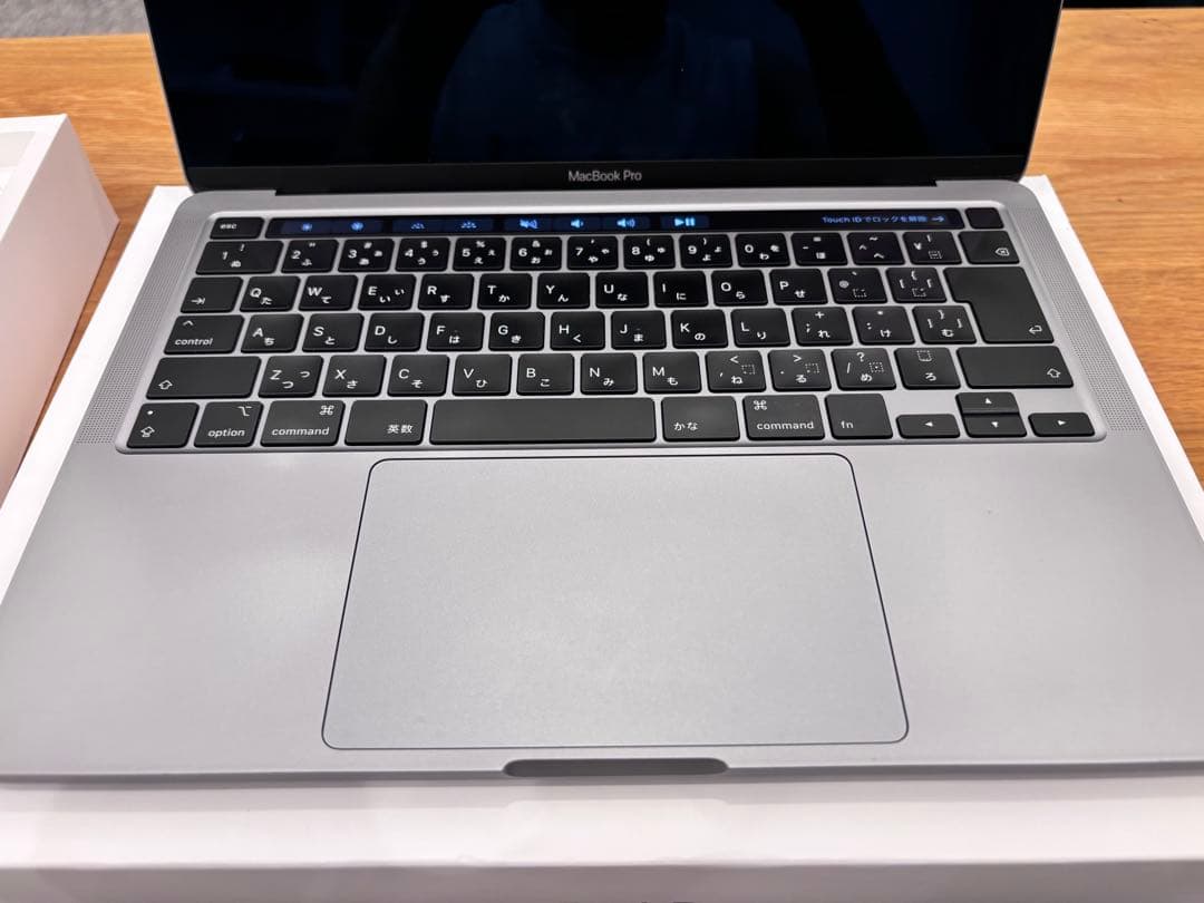 MacBook Pro13 2020 16GB/512GB 本体　スペースグレー