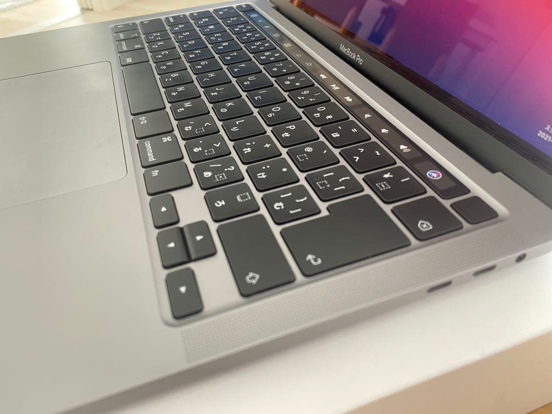 MacBook Pro13 2020 16GB/512GB 本体　スペースグレー