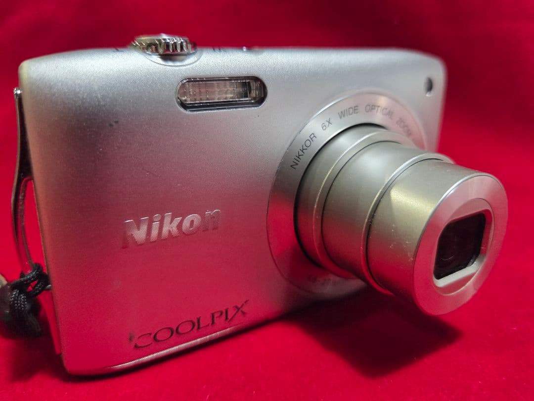 Nikon COOLPIXS3300 シルバー