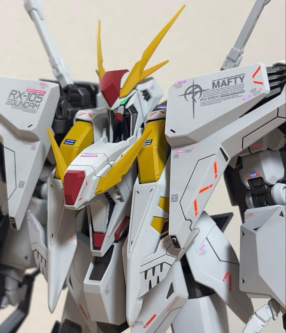 HGUC Ξガンダム 塗装済み完成品