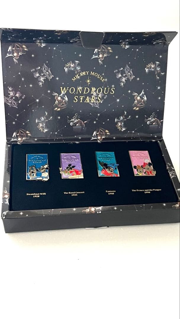 ミッキー Wondrous Stars ピンバッジセット 限定