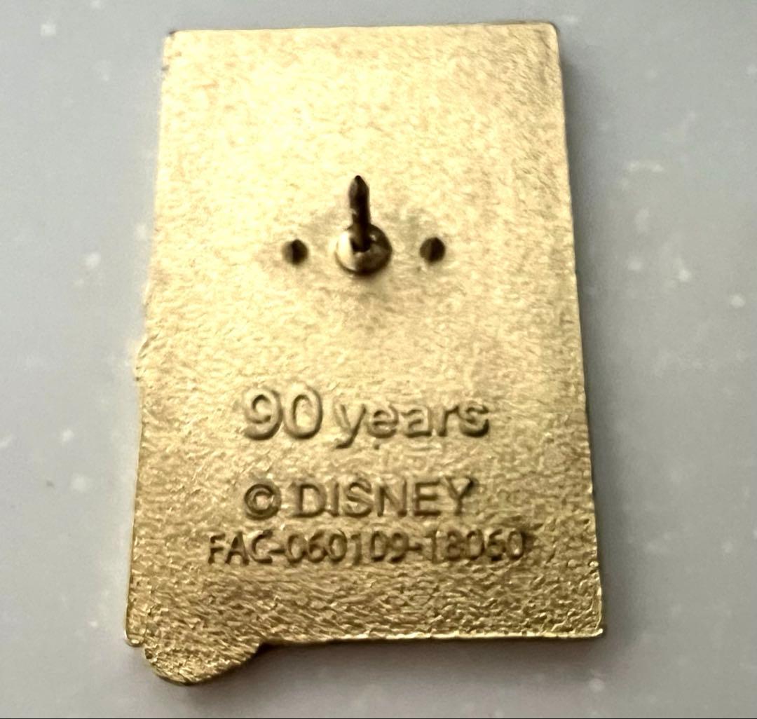 ミッキー Wondrous Stars ピンバッジセット 限定