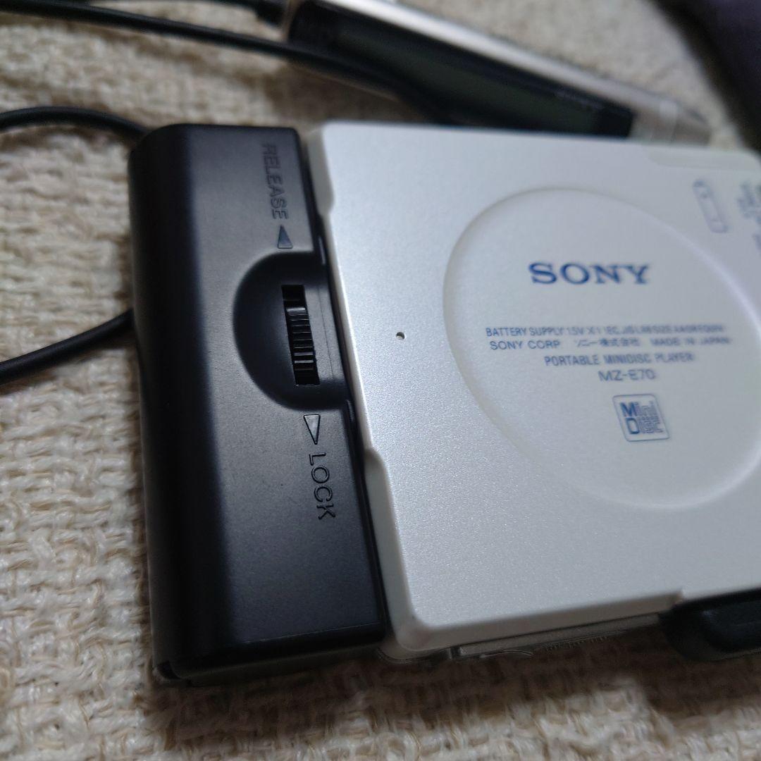 SONY MD WALKMAN MZ-E70 リモコンRM-MZE55