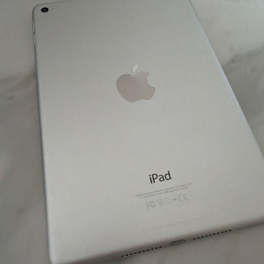 Apple iPad4 mini 128G wifiモデル　シルバー