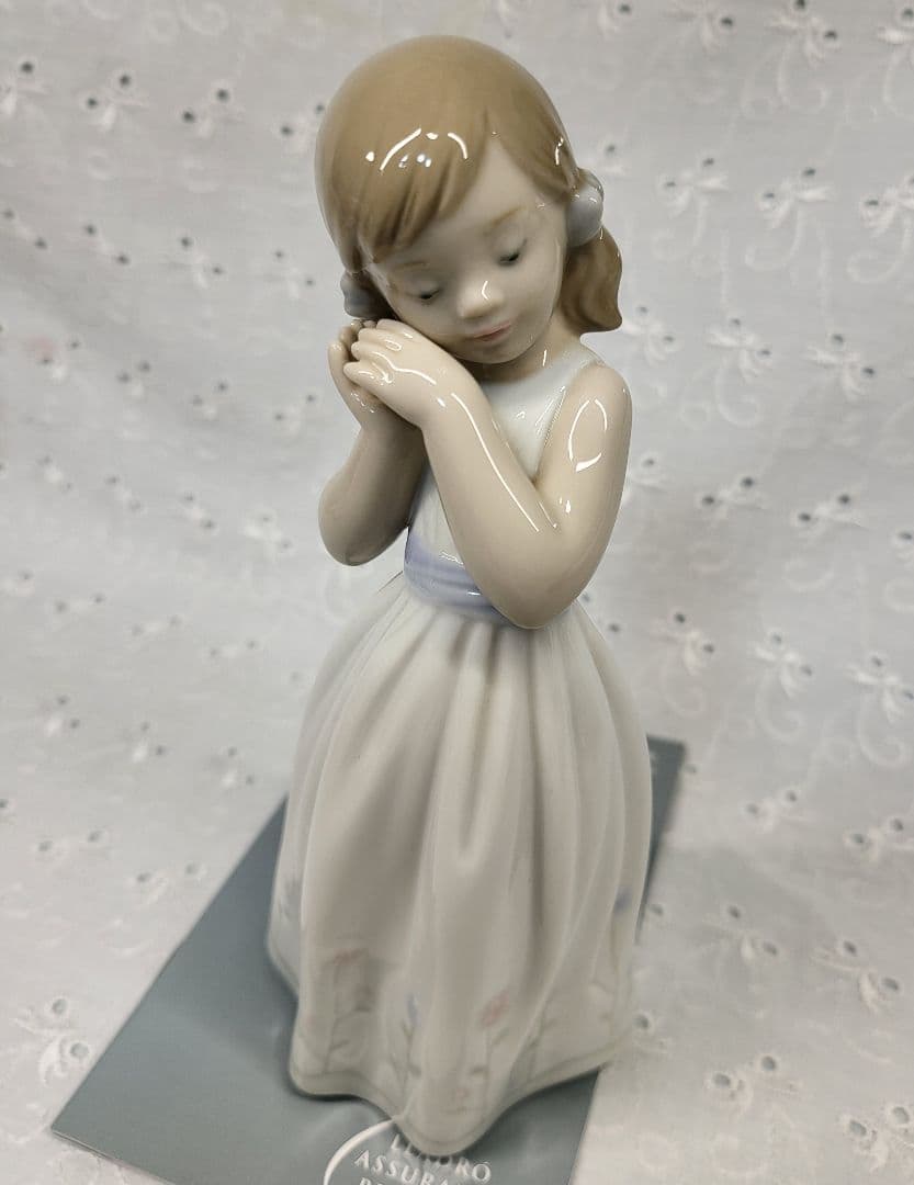 可愛い❣️リヤドロ LLADRO✨我が家のプリンセス✨スペイン製✨フィギュリン