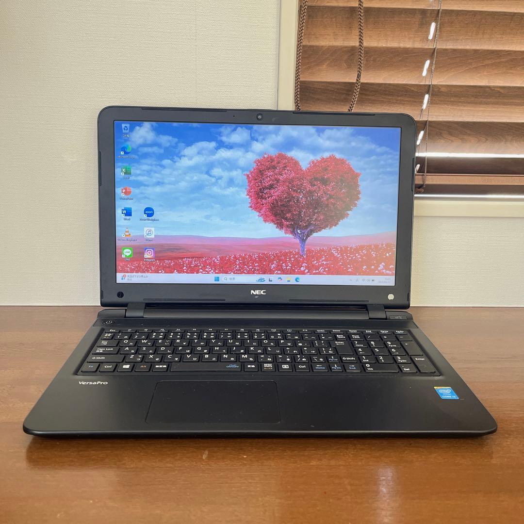 カメラ付PC✨ノートパソコン　windows11✨オフィス付き✨薄型✨NEC✨黒